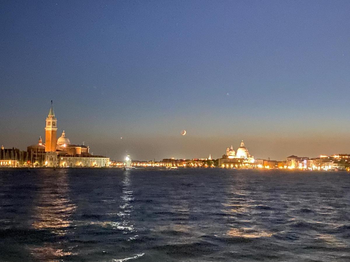 Apartamento With View In Venice, Arsenale. Veneza